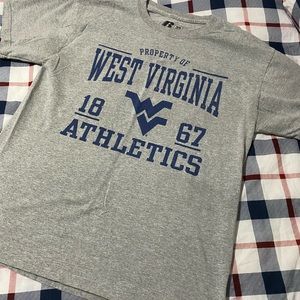 WVU West Virginia Mountaineers Athletics shirt (M)